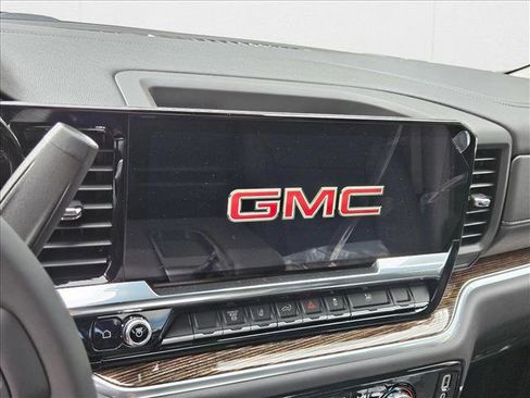 New 2025 GMC Sierra 2500 SLE w/ Max Trailering Package AWD/4WD image 10