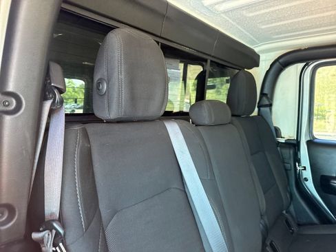Used 2020 Jeep Gladiator Sport AWD/4WD image 24