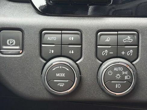 Used 2026 Chevrolet Silverado 2500 LTZ w/ Trail Boss Package AWD/4WD image 26