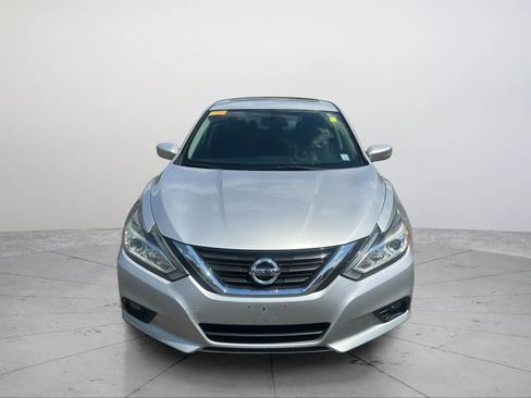 Used 2017 Nissan Altima 2.5 SV FWD image 16