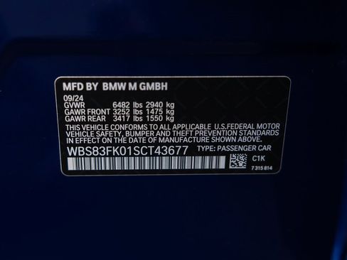 Used 2025 BMW M5 w/ Carbon Package image 44