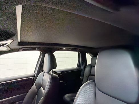 Certified 2016 Porsche Cayenne S AWD/4WD image 25
