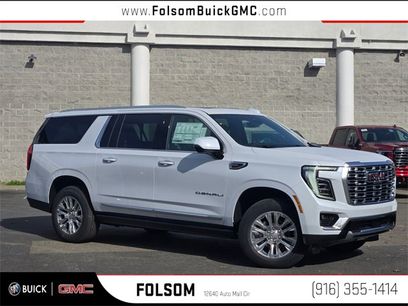 New 2026 GMC Yukon XL Denali w/ Sun & Power Step Package