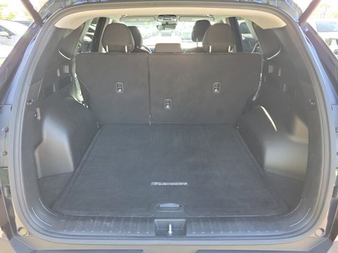 Used 2022 Hyundai Tucson XRT w/ Cargo Package FWD image 14