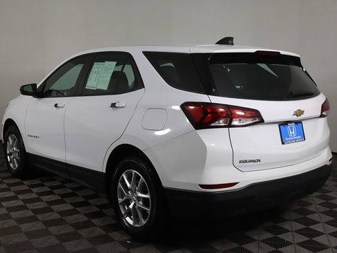 Used 2024 Chevrolet Equinox LS image 6
