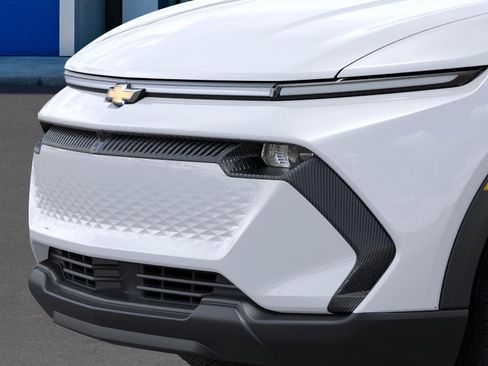 New 2026 Chevrolet Equinox EV LT FWD image 37