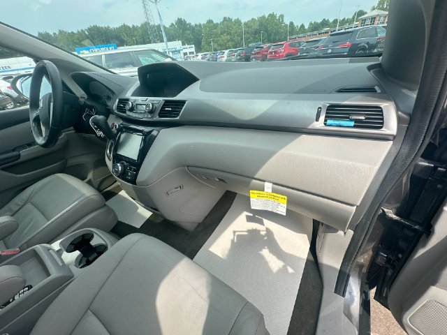Used 2016 Honda Odyssey EX-L image 31