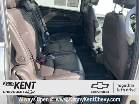 Used 2023 Honda Odyssey EX-L image 12