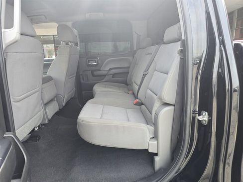 Used 2018 Chevrolet Silverado 1500 Custom w/ Custom Value Package image 11