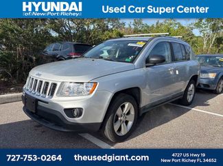 Used 2011 Jeep Compass Latitude video 1