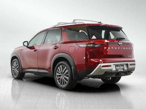 Used 2023 Nissan Pathfinder SL w/ SL Premium Package AWD/4WD image 3