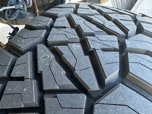 Certified 2024 Ford F150 Lariat image 34