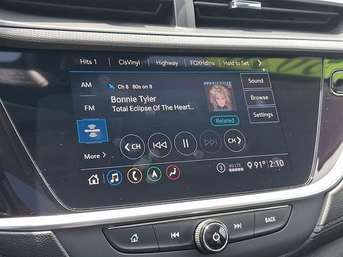 Used 2020 Buick Encore GX Essence w/ Experience Buick Package AWD/4WD image 18