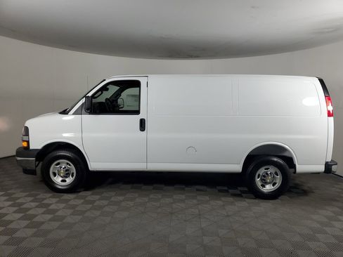 New 2026 Chevrolet Express 2500 w/ Driver Convenience Package RWD image 7