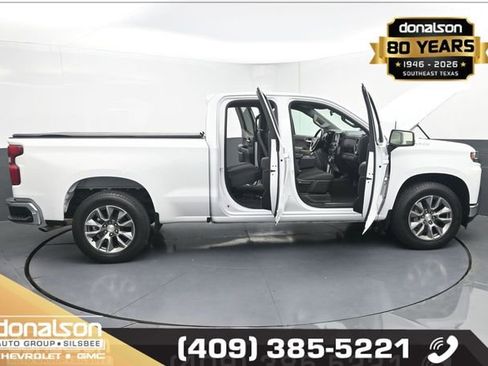 Used 2019 Chevrolet Silverado 1500 LT w/ Texas Edition image 21