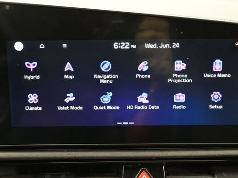 Used 2023 Kia Niro SX Touring FWD image 24