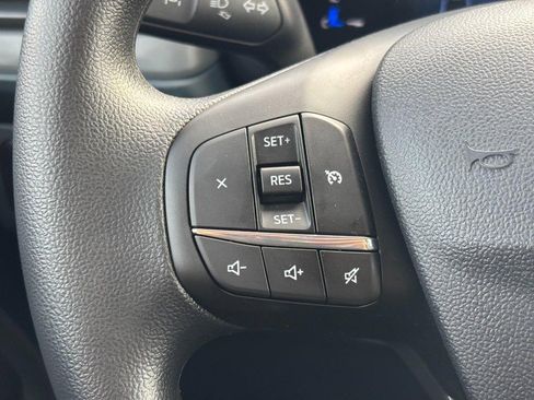 New 2026 Ford Maverick XL image 19