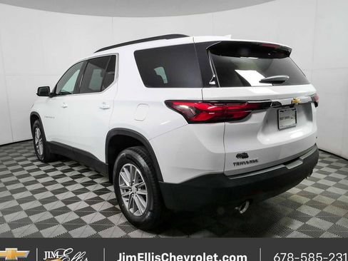 Used 2023 Chevrolet Traverse LT FWD image 27