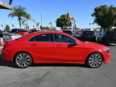 Used 2018 Mercedes-Benz CLA 250 image 9