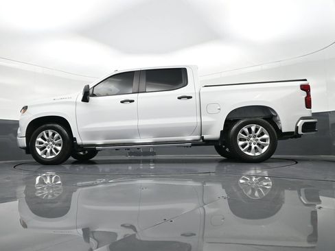 Used 2024 Chevrolet Silverado 1500 Custom image 25