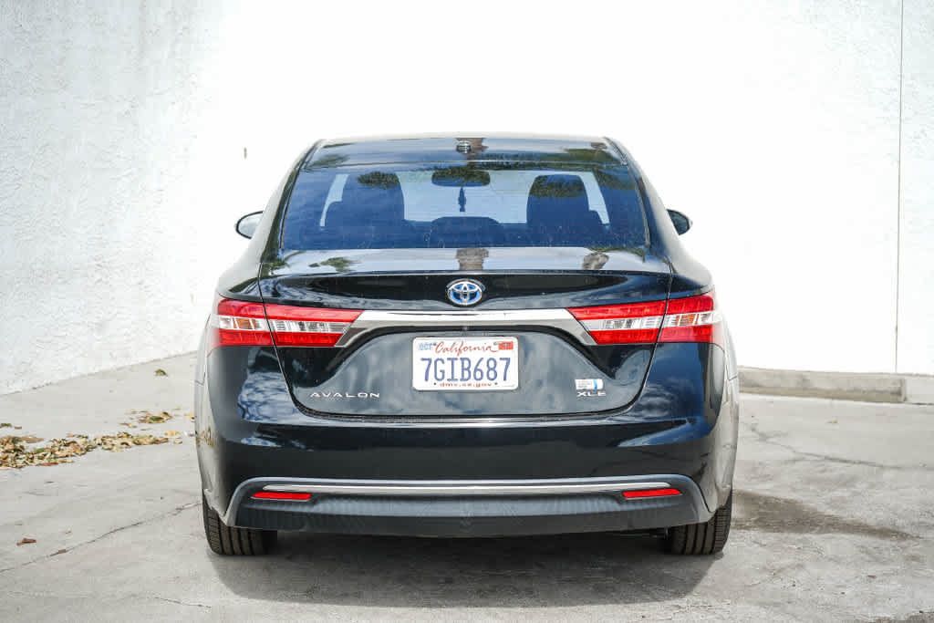 Used 2014 Toyota Avalon XLE Touring w/ Preferred Accessory Package FWD image 7