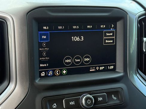 Used 2024 GMC Sierra 1500 Pro w/ Convenience Package image 17