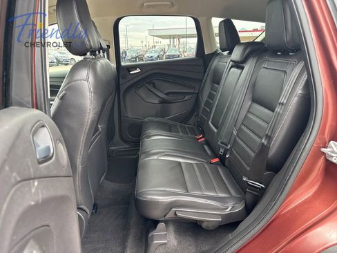 Used 2018 Ford Escape Titanium AWD/4WD image 28