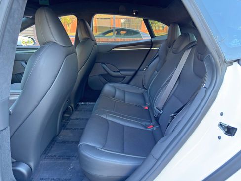 Used 2021 Tesla Model S Plaid image 43