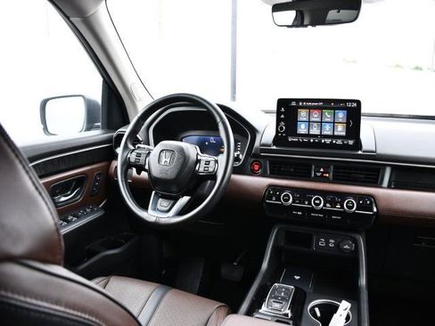 Used 2024 Honda Pilot Elite image 19