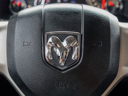 Used 2018 RAM 2500 Laramie w/ Sport Appearance Group AWD/4WD image 15