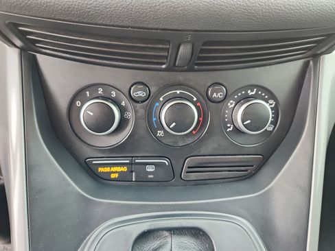 Used 2016 Ford Escape SE image 12