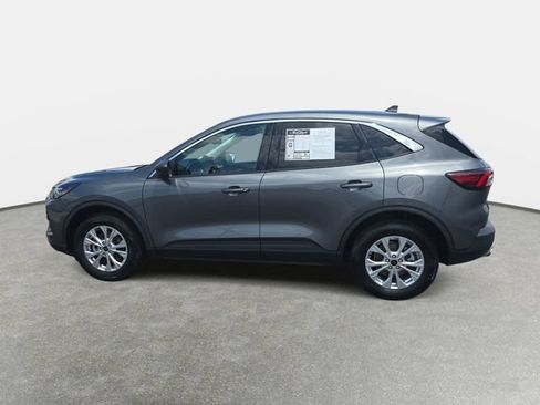Used 2023 Ford Escape Active w/ Tech Pack #1 AWD/4WD image 8