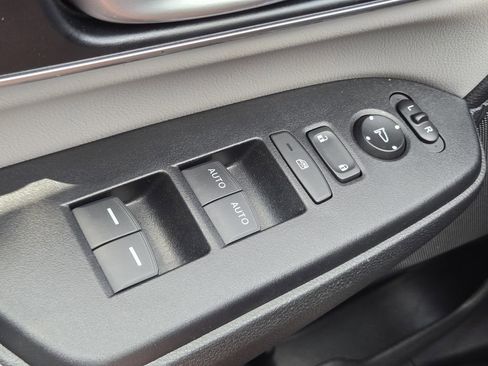 Used 2021 Honda CR-V Touring image 35