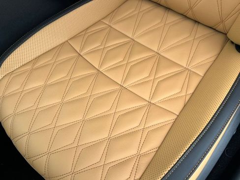 New 2025 Nissan Sentra SV w/ SV Premium Package image 9