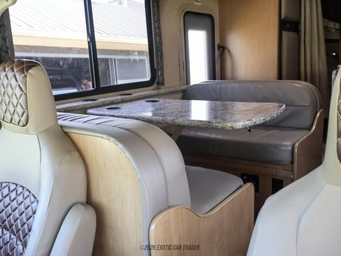 Used 2017 Ford E-450 and Econoline 450 Super Duty w/ Motorhome Prep Package RWD image 32