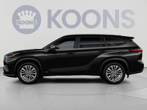 New 2026 Toyota Highlander Platinum AWD/4WD image 5