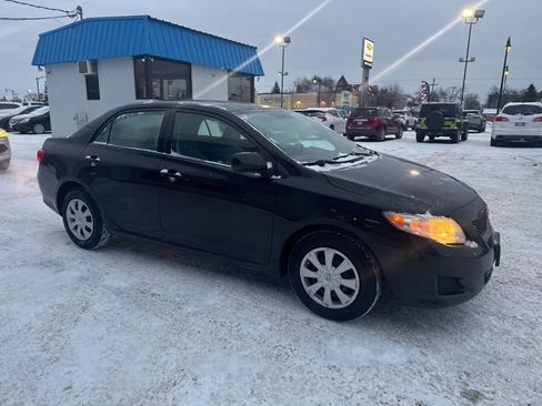 Used 2010 Toyota Corolla image 5