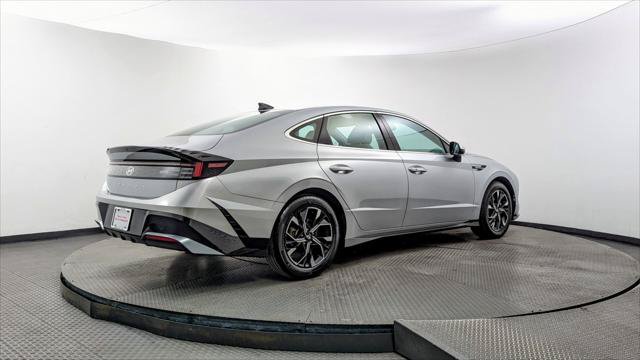 Used 2024 Hyundai Sonata SEL FWD image 8