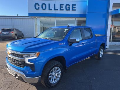 New 2026 Chevrolet Silverado 1500 LT w/ Z71 Off-Road Package