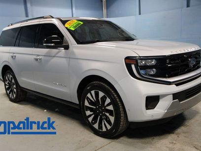 Used 2025 Ford Expedition Platinum w/ Platinum Ultimate Package