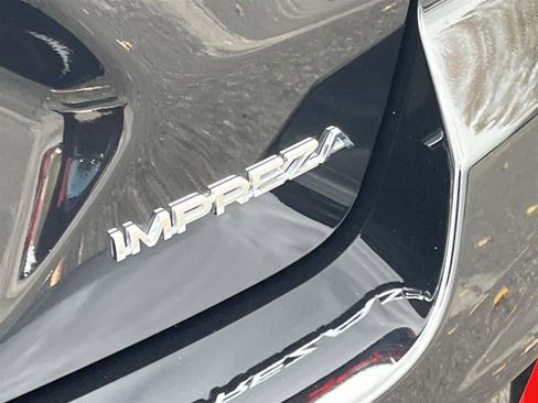 Certified 2025 Subaru Impreza 2.0i image 10