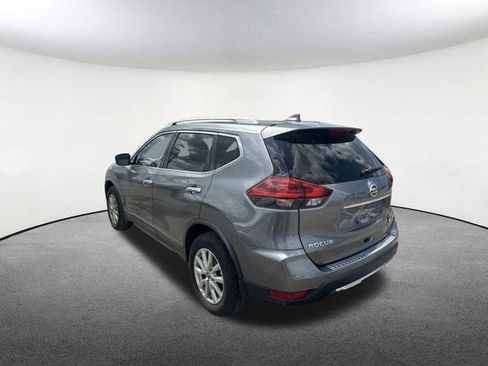 Used 2018 Nissan Rogue SV AWD/4WD image 26