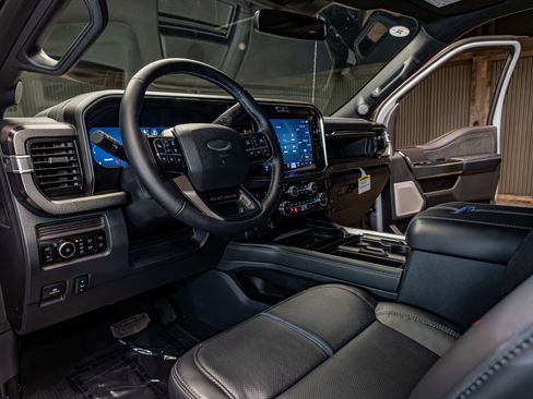 Used 2026 Ford F250 Platinum image 13