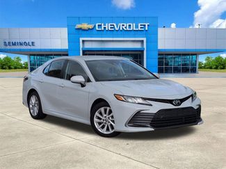 Used 2022 Toyota Camry LE video 1