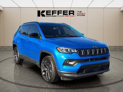 New 2026 Jeep Compass Latitude image 7