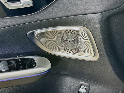 Certified 2025 Mercedes-Benz C 300 4MATIC Sedan image 24