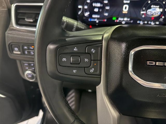 Used 2024 GMC Yukon Denali AWD/4WD image 18