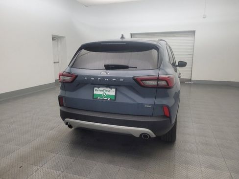Used 2023 Ford Escape SE FWD image 7