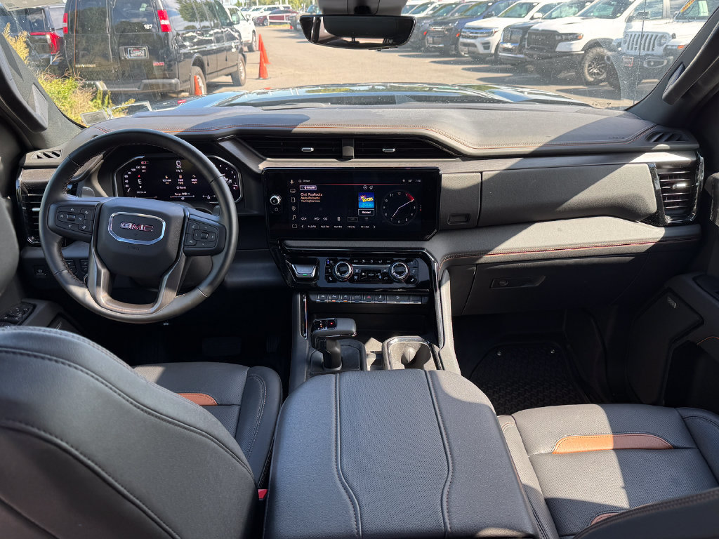 Used 2026 GMC Sierra 1500 AT4 w/ AT4 Premium Package AWD/4WD image 11