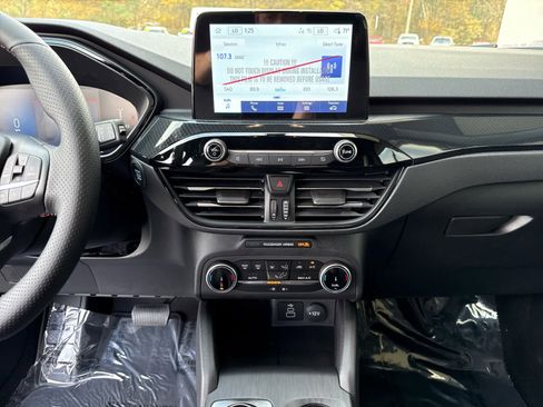 New 2026 Ford Escape ST-Line image 15